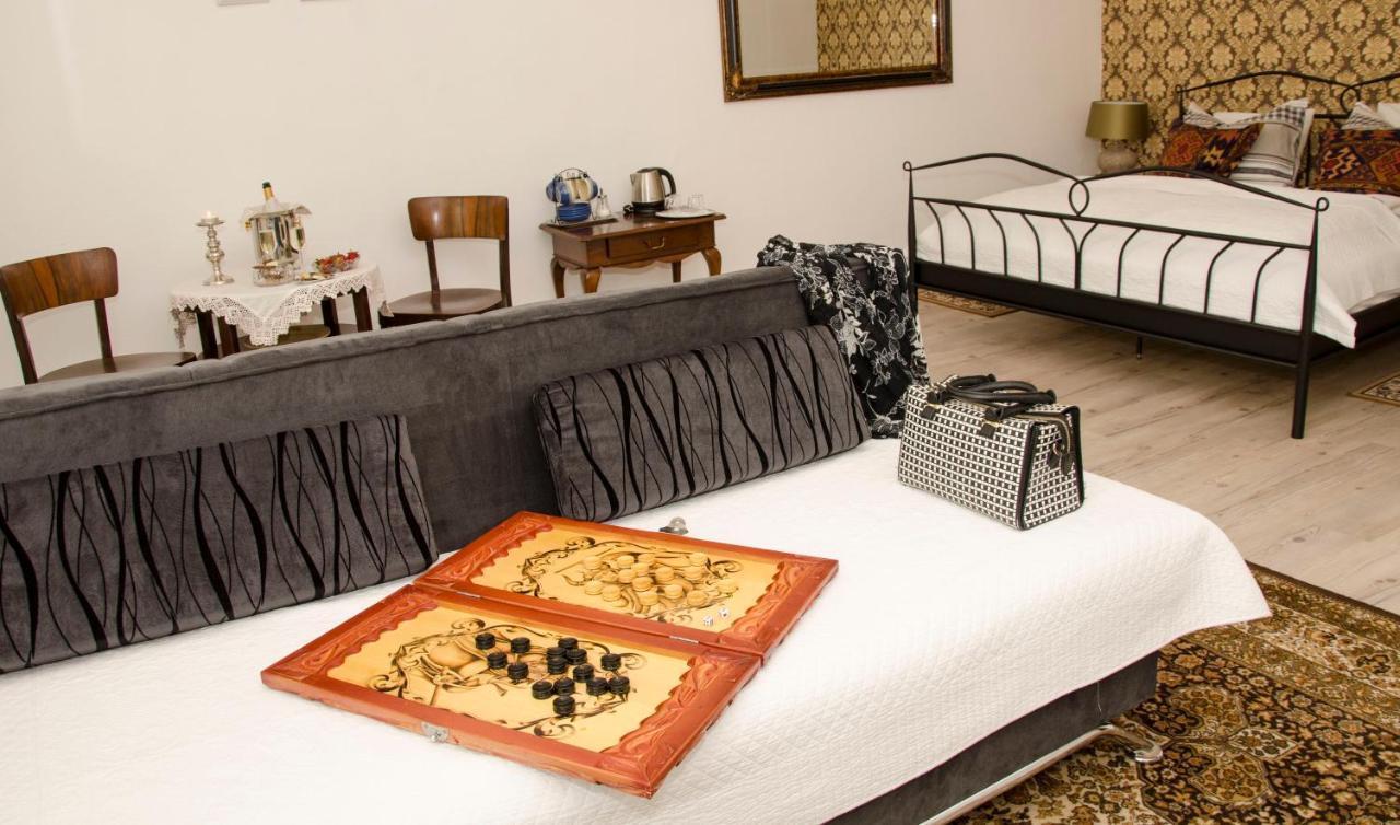 Trubarjev Art Boutique Hotel Lasko Bagian luar foto