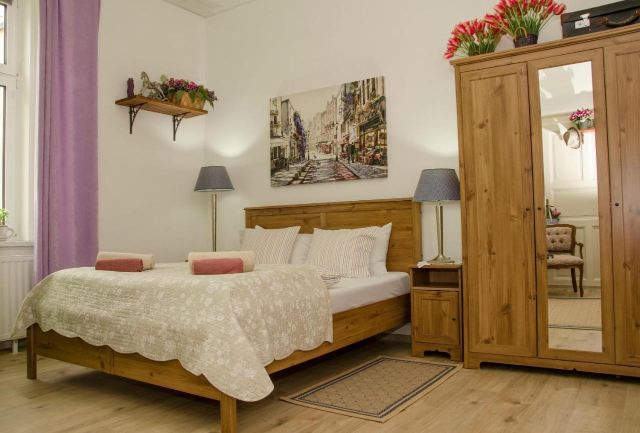 Trubarjev Art Boutique Hotel Lasko Bagian luar foto