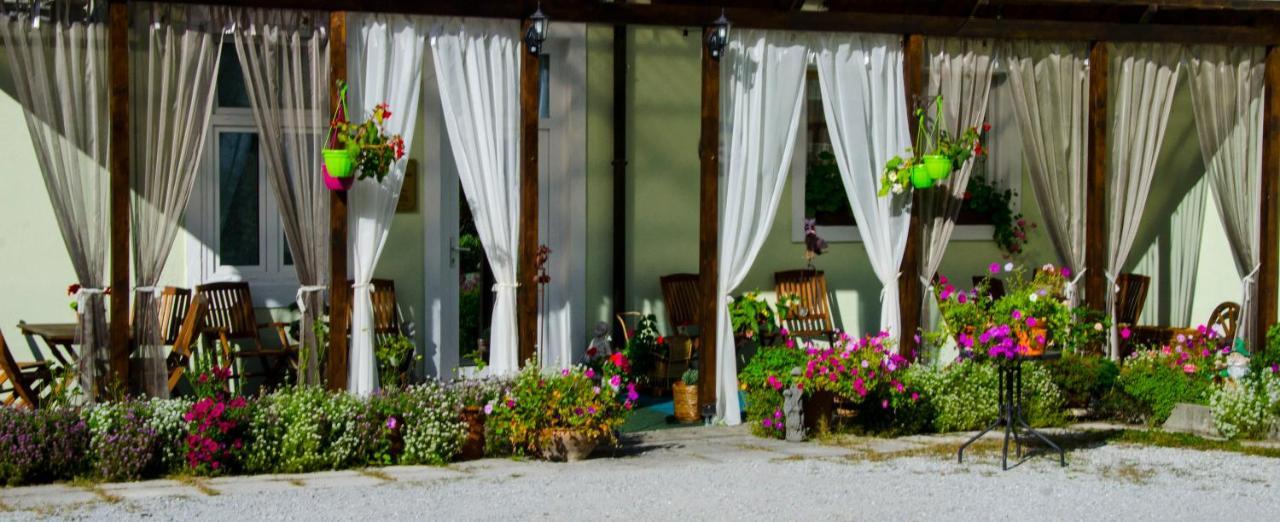 Trubarjev Art Boutique Hotel Lasko Bagian luar foto