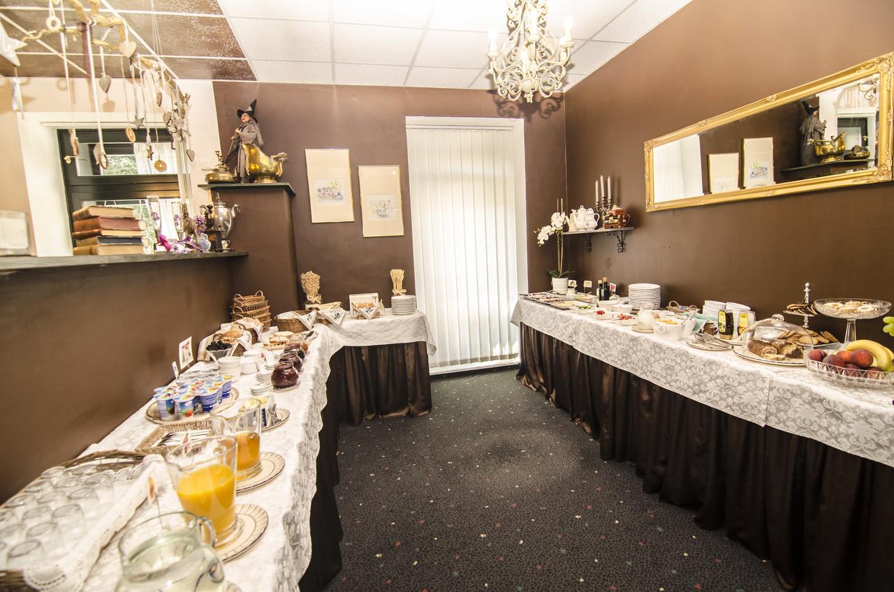 Trubarjev Art Boutique Hotel Lasko Bagian luar foto