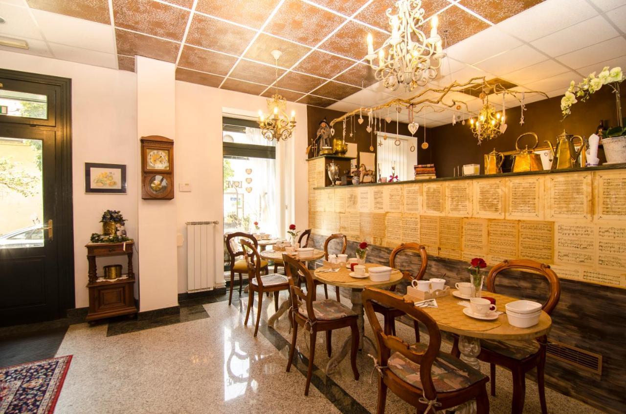 Trubarjev Art Boutique Hotel Lasko Bagian luar foto